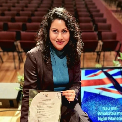 image shristi header